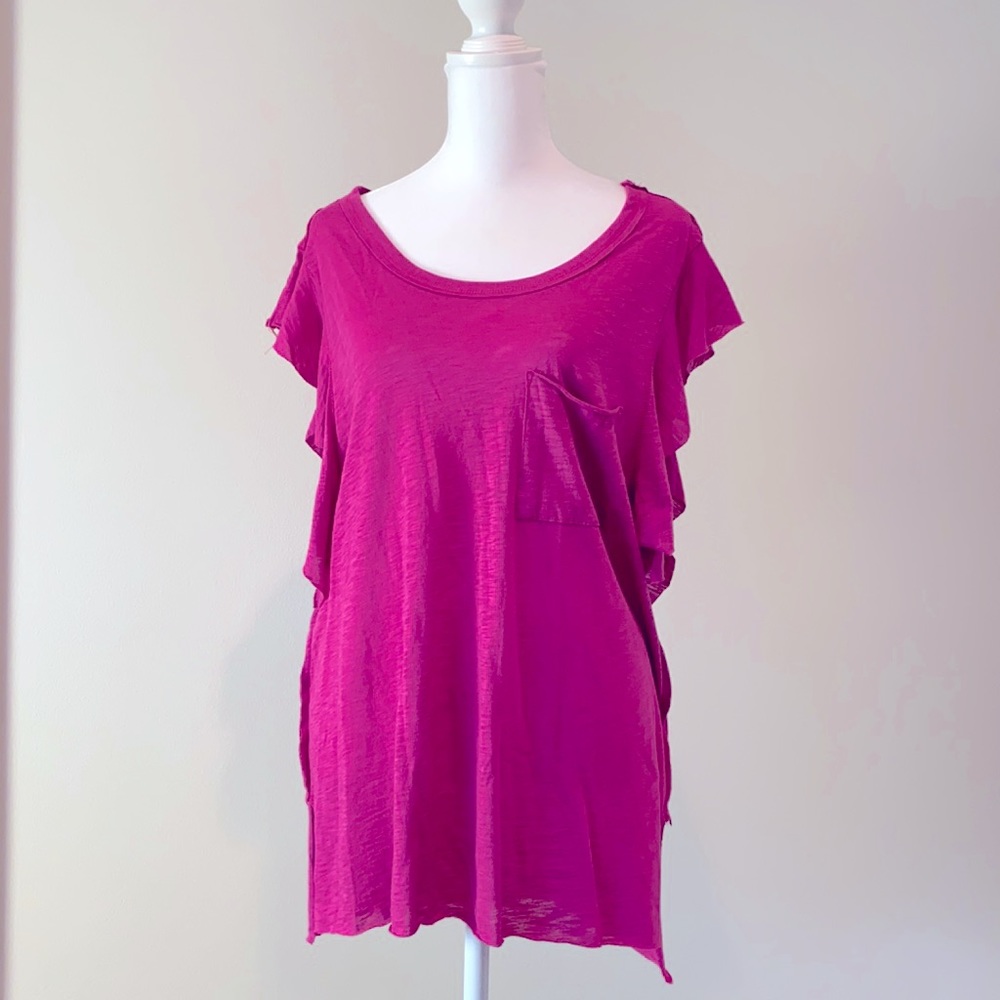 We The Free, Women's flutter sleeve pocket tee.